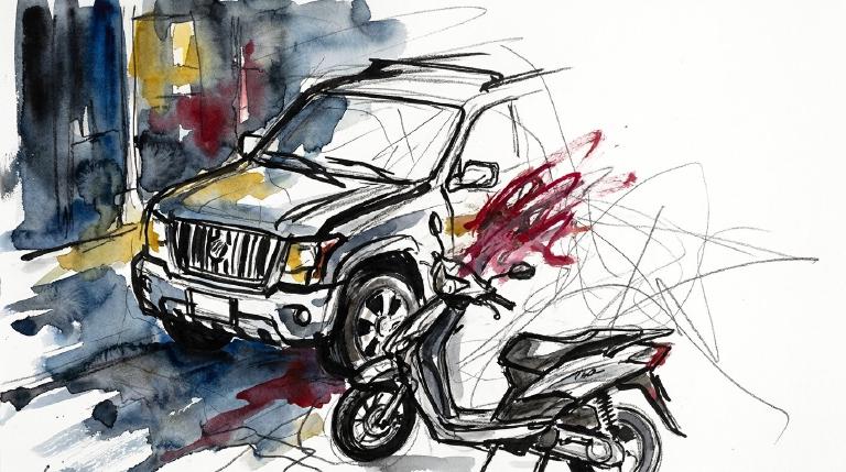 Abstract, flat graphic with comic-style borders. Simple icons of an SUV and a MOPD converge at an intersection, with arrows showing their conflicting left turns. A stylized "impact" symbol marks the collision. The scene is clear and impactful.